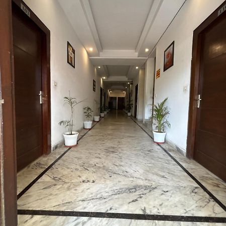 Hotel Tara Palace By Goyal Hoteliers Agra (Uttar Pradesh) Exterior foto