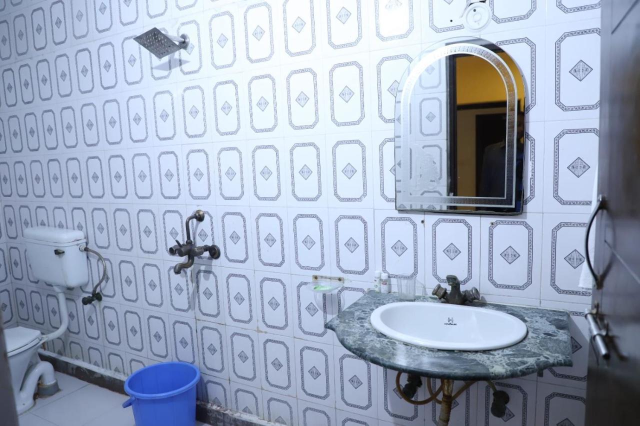 Hotel Tara Palace By Goyal Hoteliers Agra (Uttar Pradesh) Exterior foto