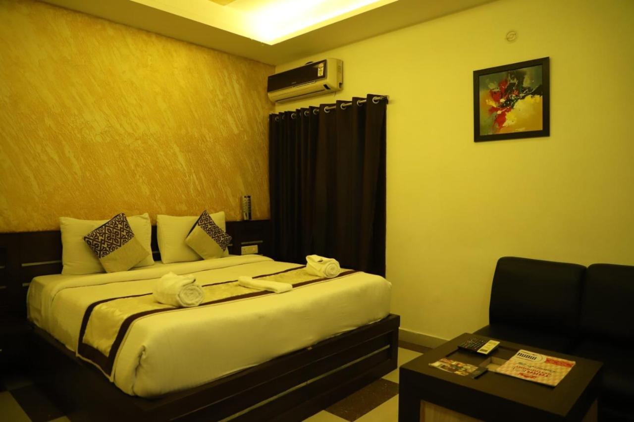 Hotel Tara Palace By Goyal Hoteliers Agra (Uttar Pradesh) Exterior foto