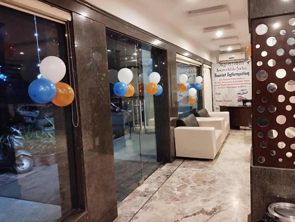 Hotel Tara Palace By Goyal Hoteliers Agra (Uttar Pradesh) Exterior foto